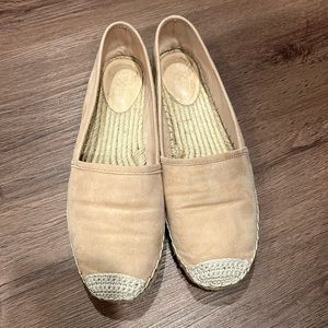 Vince Camuto espadrilles